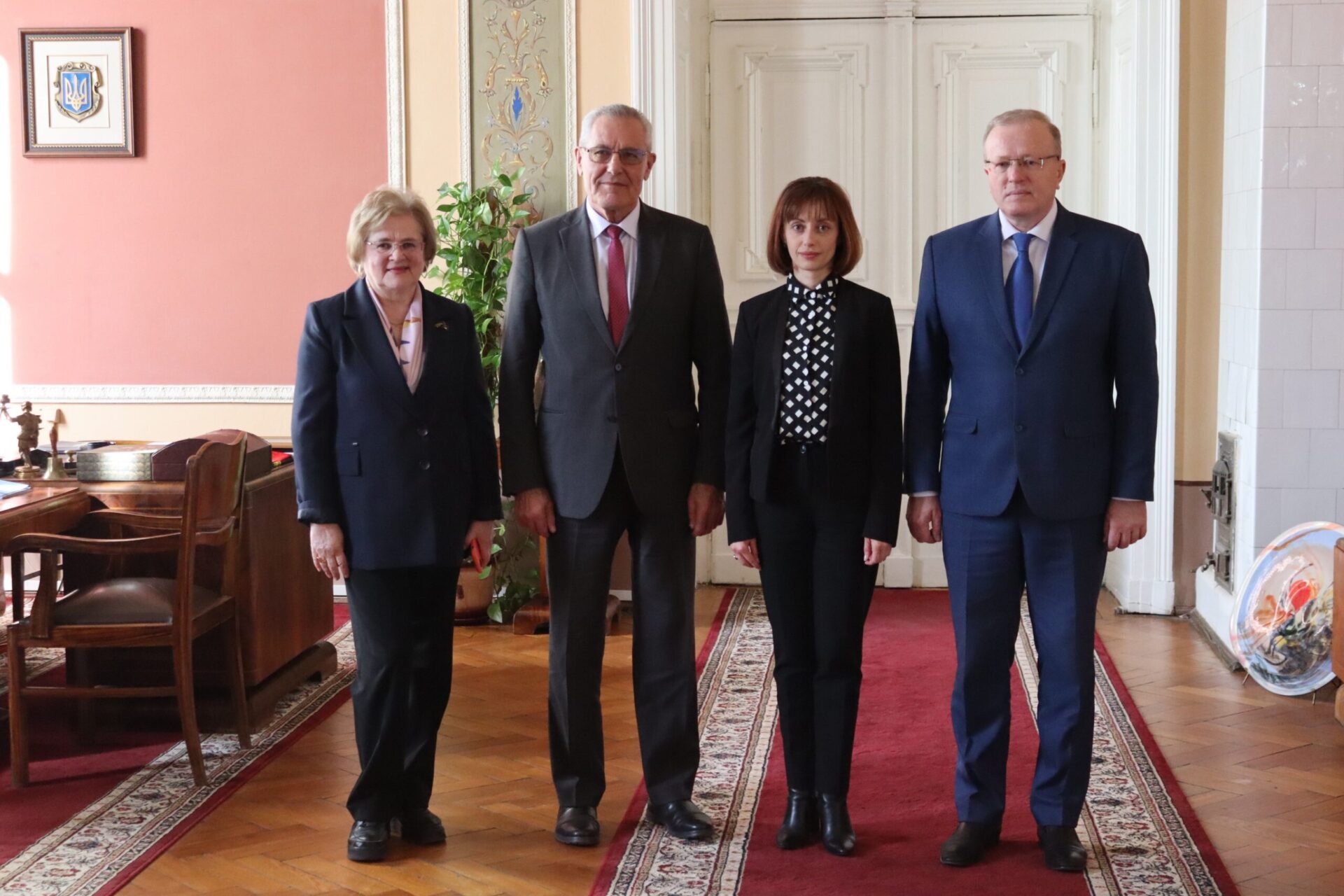 Симпозіум «Українська освіта за кордоном: місія та візія»